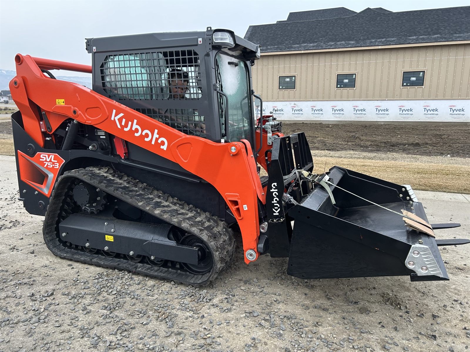 Kubota track loader skid steer with cab for rent